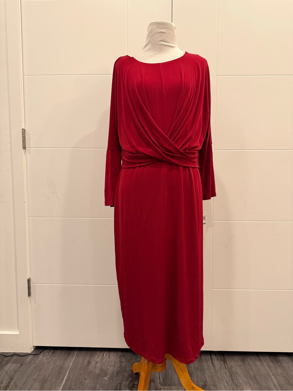 London Style Crimson Twist-Front Long Sleeve Midi Dress